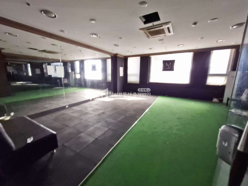 경기 고양일산동구 성석동 #1223평 #운동시설 #통임대 #4층건물 #대형차통행 월세 매물번호 10973 사진 6