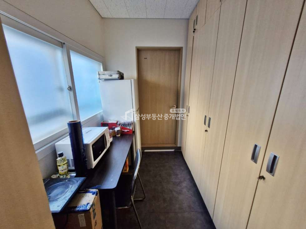 경기 고양일산서구 구산동 #88평 #2종제조 #넓은단독마당 #광고효과 #40ft 통행 #자유로 1분 월세 매물번호 10979 사진 15